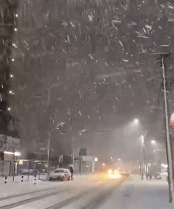 Podujeva merr pamje të bukur nga bora